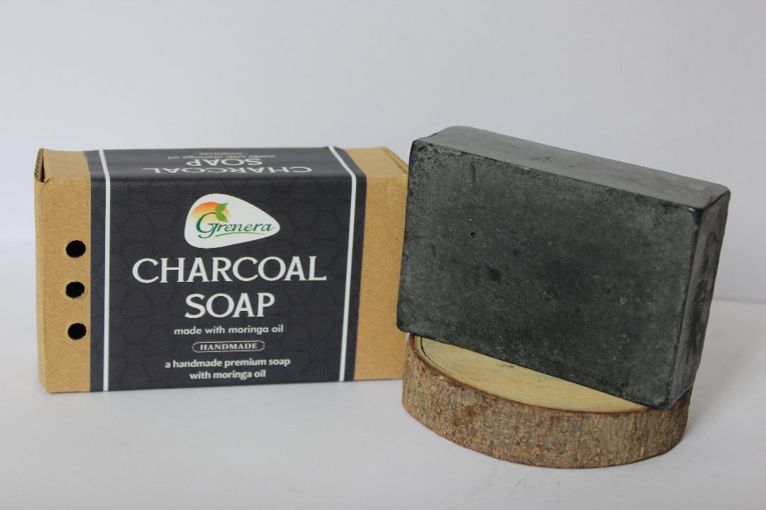 Moringa/houtskool-zeep | Producten